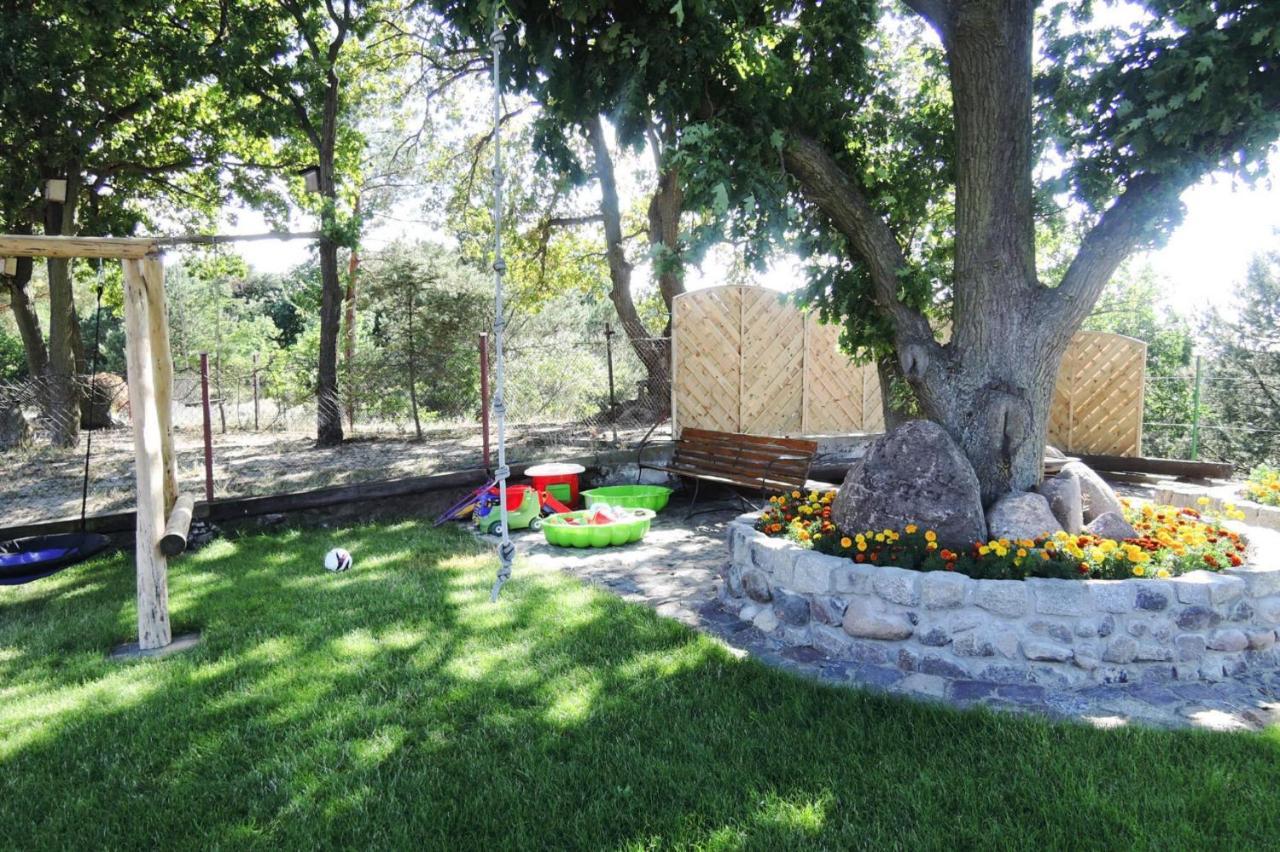 Comfortable Bungalow With A Covered Terrace, For 6 People, Miedzyzdroje Exteriér fotografie